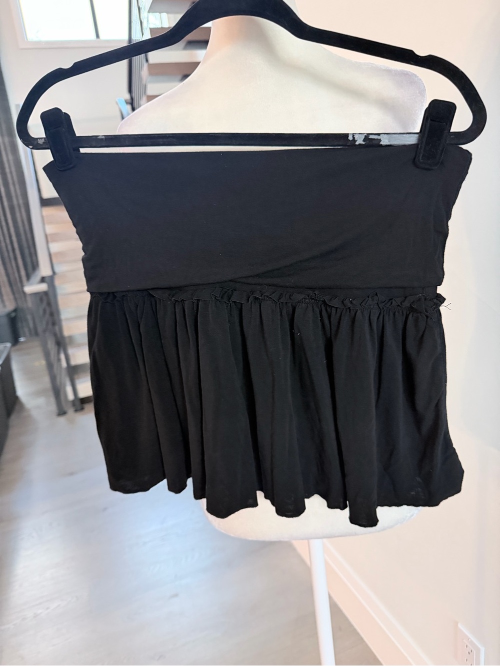 Vintage Black Peplum Skirt size M waist 28” length 14,5”